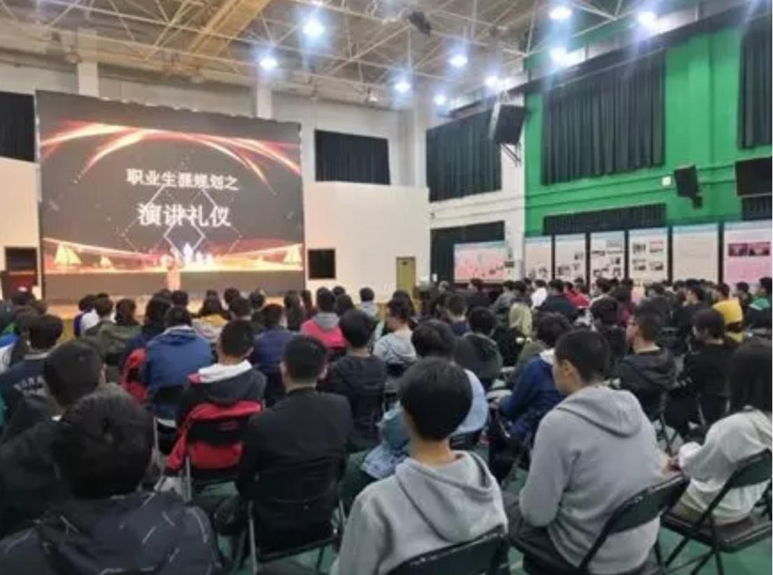 777久久久精品一区二区三区