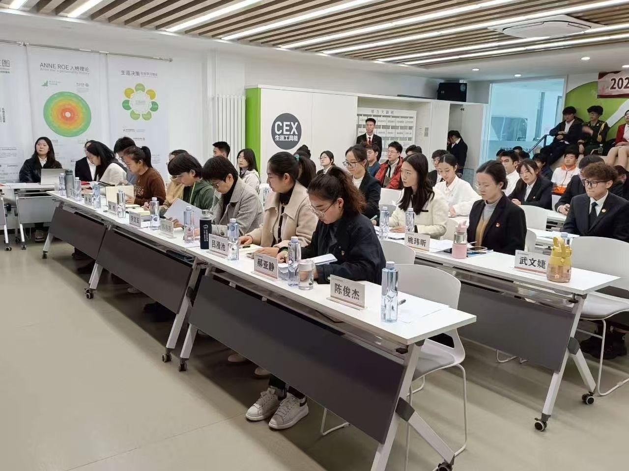 暂无图片