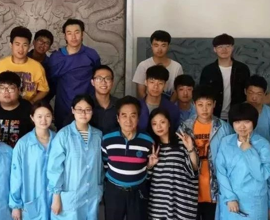 暂无图片