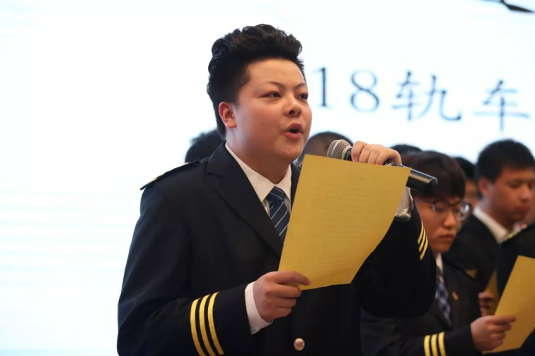 777久久久精品一区二区三区