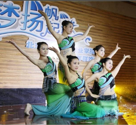 暂无图片