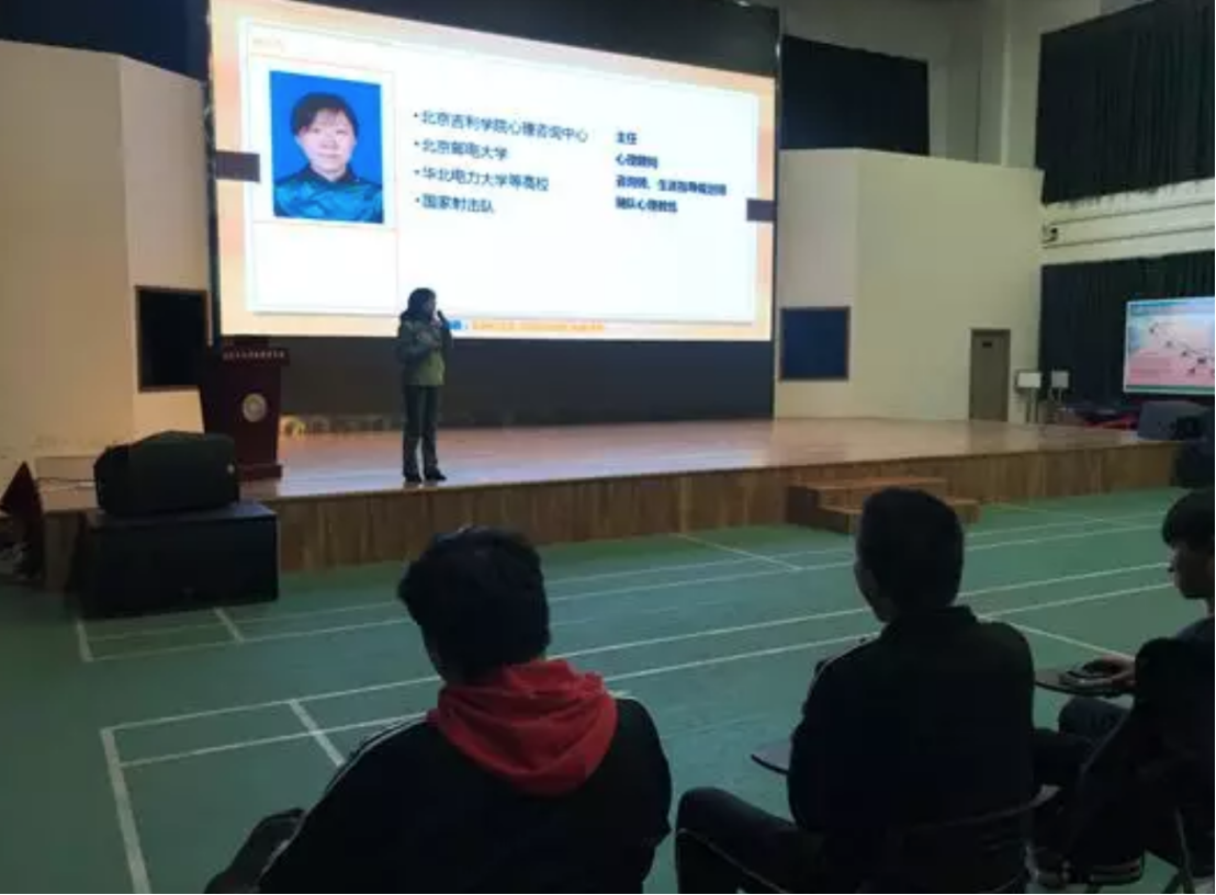 777久久久精品一区二区三区