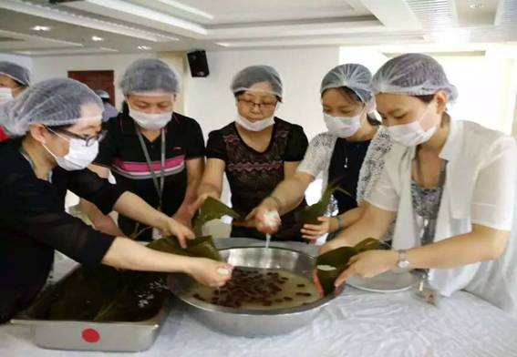 777久久久精品一区二区三区